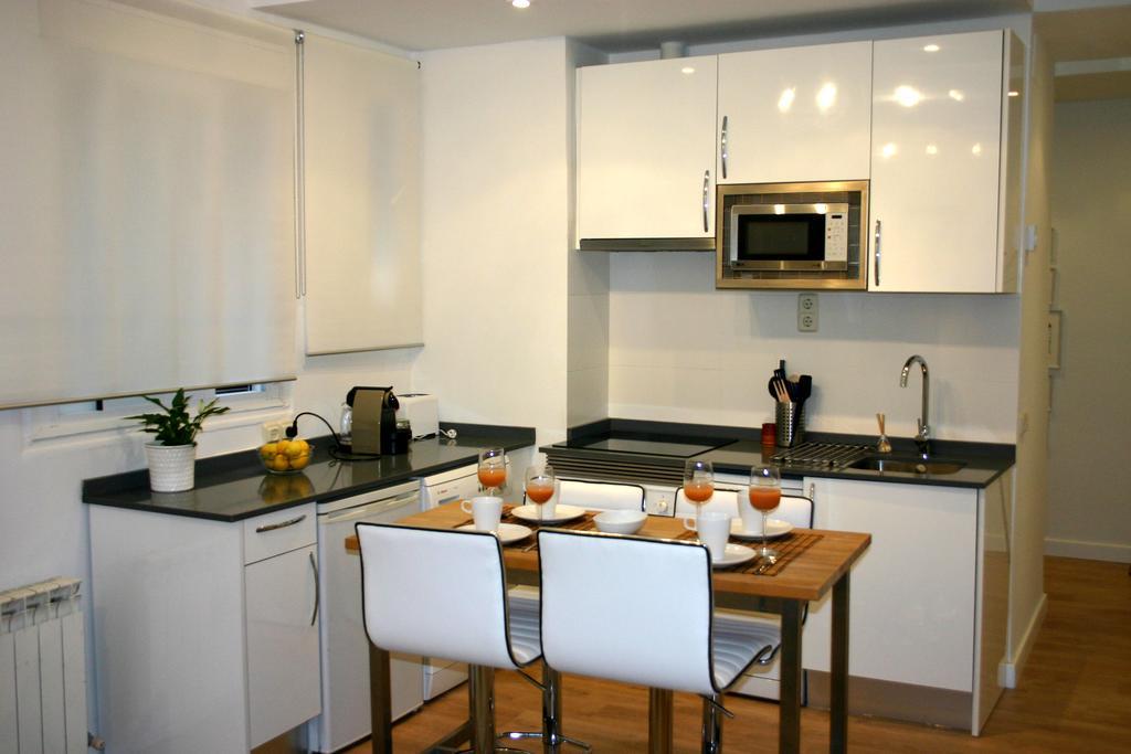 Reina Sofia Acogedor Apartment Madrid Luaran gambar
